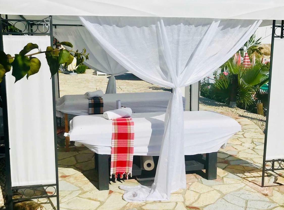 Villa 23 On The Bay Sarandë エクステリア 写真